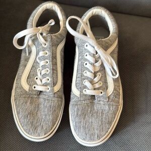 EUC! Vans Old Skool Grey and White Corduroy Shoes